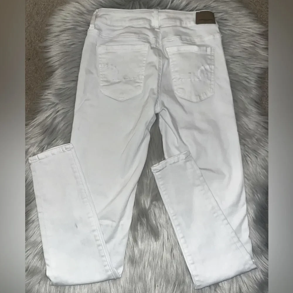 American Eagle White NE(X)T Level Stretch X Jeggings